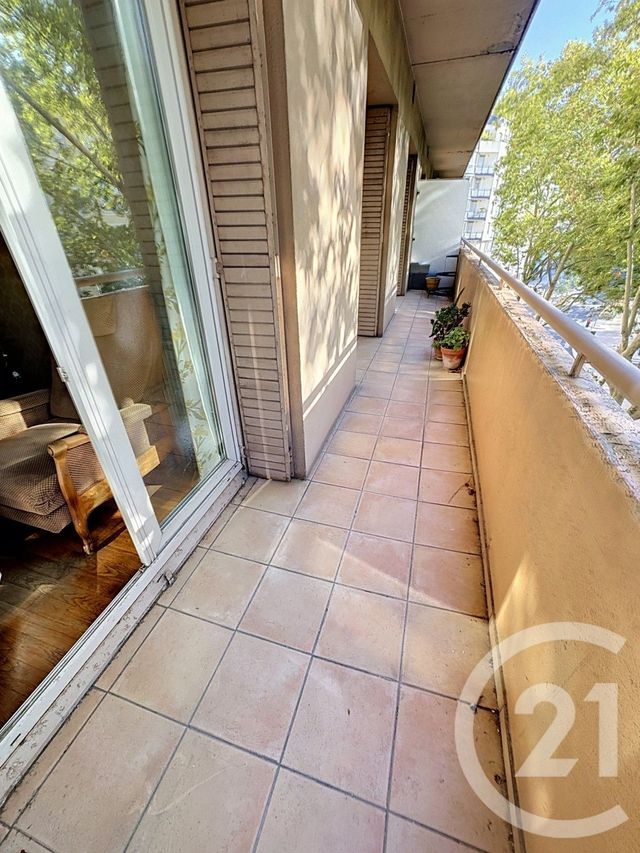 Appartement F5 &agrave; vendre - 5 pi&egrave;ces - 82,53 m2 - Lyon - 69007 - RHONE-ALPES