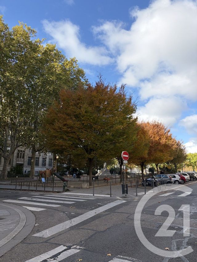 Appartement F2 &agrave; vendre - 2 pi&egrave;ces - 41,99 m2 - Lyon - 69007 - RHONE-ALPES