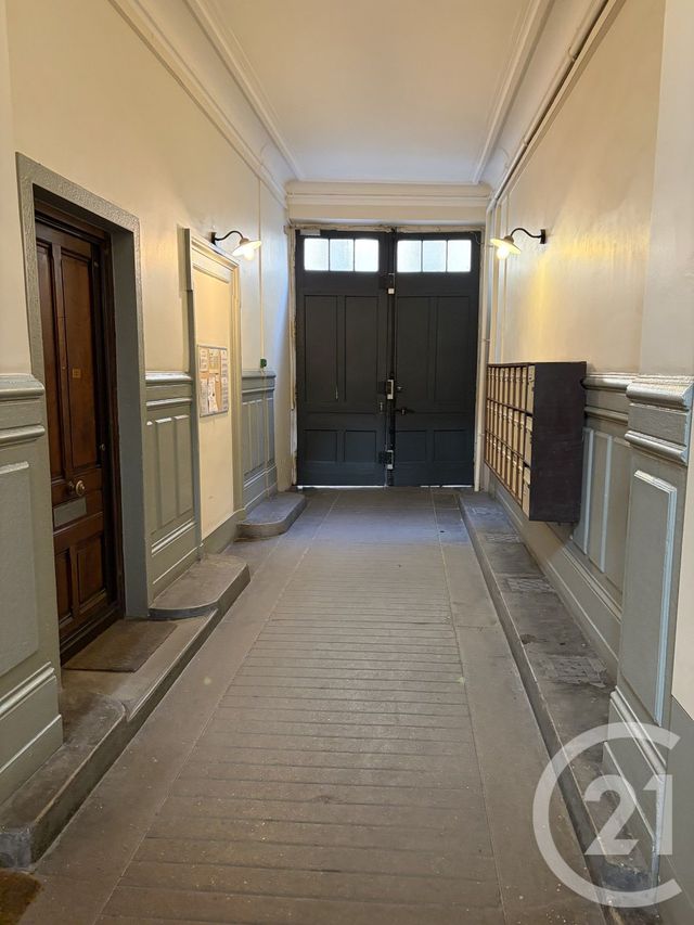 Appartement F2 &agrave; vendre - 2 pi&egrave;ces - 41,99 m2 - Lyon - 69007 - RHONE-ALPES