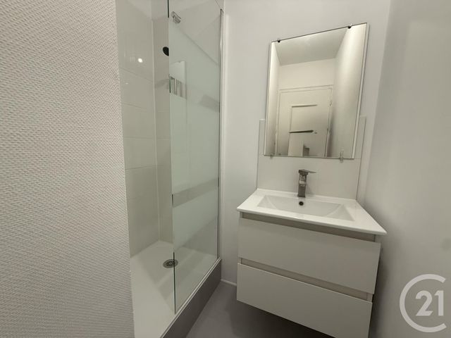 Appartement T2 &agrave; louer - 2 pi&egrave;ces - 45,36 m2 - Lyon - 69007 - RHONE-ALPES