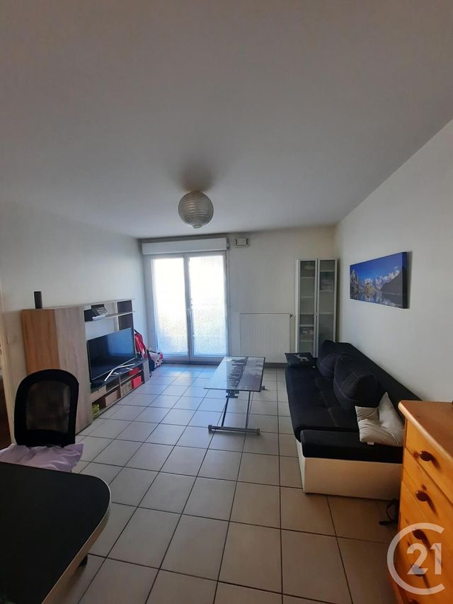 Appartement T2 &agrave; louer - 2 pi&egrave;ces - 44,60 m2 - Villeurbanne - 69 - RHONE-ALPES