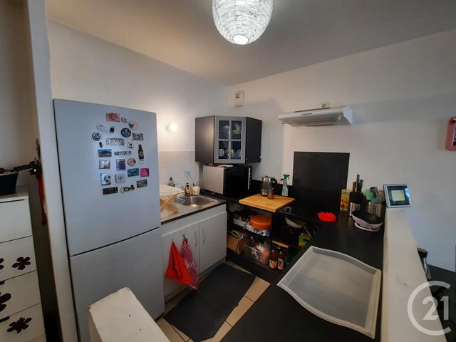 Appartement T2 &agrave; louer - 2 pi&egrave;ces - 44,60 m2 - Villeurbanne - 69 - RHONE-ALPES
