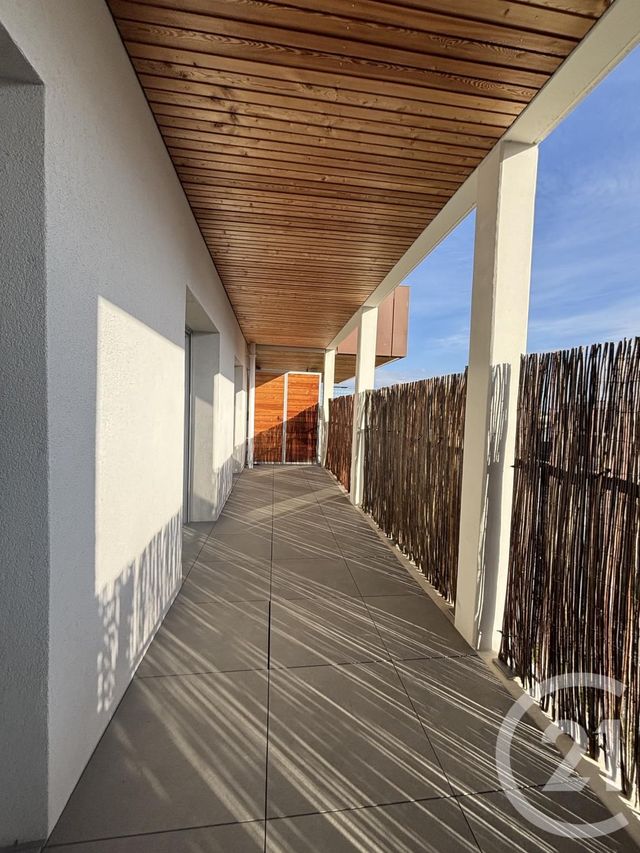 Appartement Duplex &agrave; louer - 5 pi&egrave;ces - 94,56 m2 - Villeurbanne - 69 - RHONE-ALPES