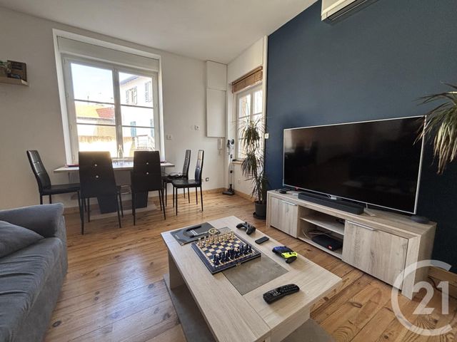 Appartement F2 bis &agrave; louer - 2 pi&egrave;ces - 45 m2 - St Fons - 69 - RHONE-ALPES