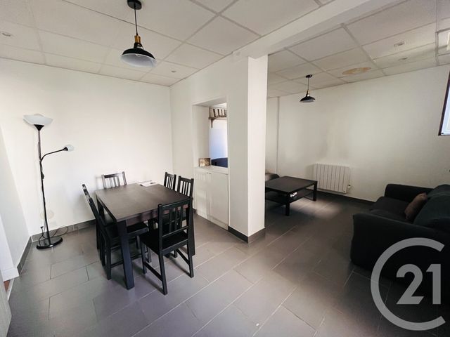Appartement F3 &agrave; louer - 3 pi&egrave;ces - 70,70 m2 - Lyon - 69003 - RHONE-ALPES