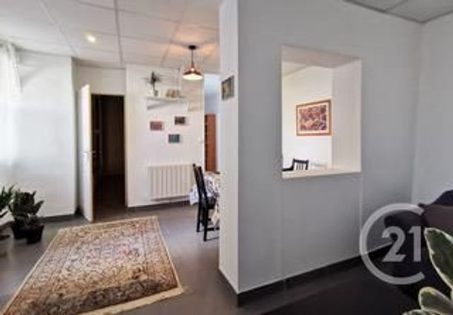 Appartement F3 &agrave; louer - 3 pi&egrave;ces - 70,70 m2 - Lyon - 69003 - RHONE-ALPES