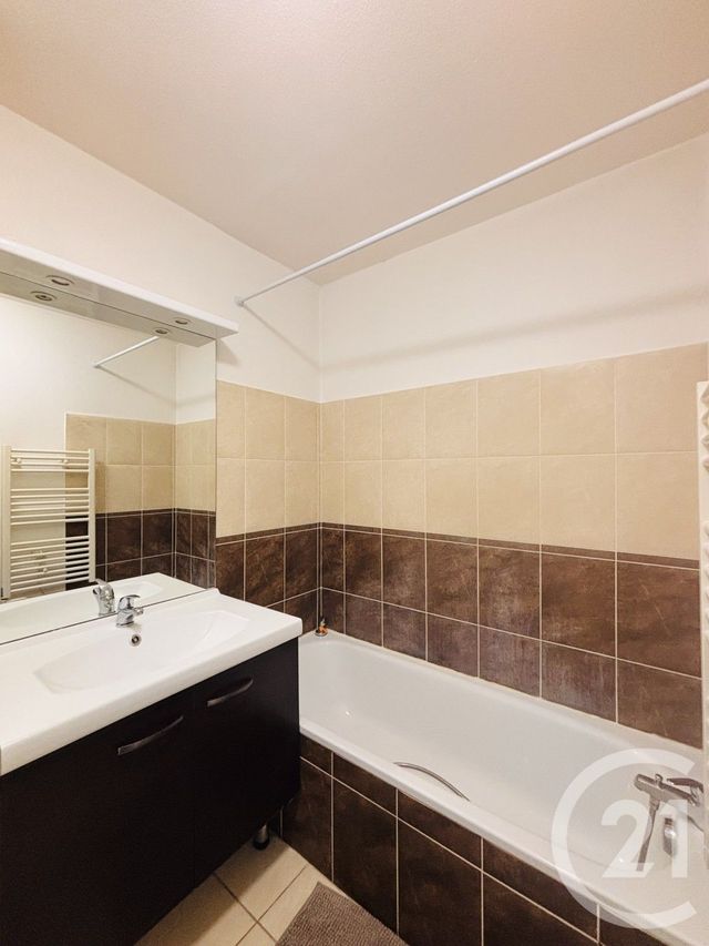 Appartement F2 &agrave; louer - 2 pi&egrave;ces - 43,01 m2 - Lyon - 69007 - RHONE-ALPES