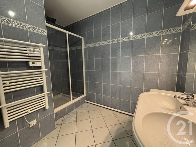 Appartement F3 &agrave; louer - 3 pi&egrave;ces - 75,99 m2 - Lyon - 69007 - RHONE-ALPES