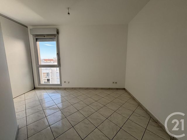 Appartement F3 &agrave; louer - 3 pi&egrave;ces - 75,99 m2 - Lyon - 69007 - RHONE-ALPES