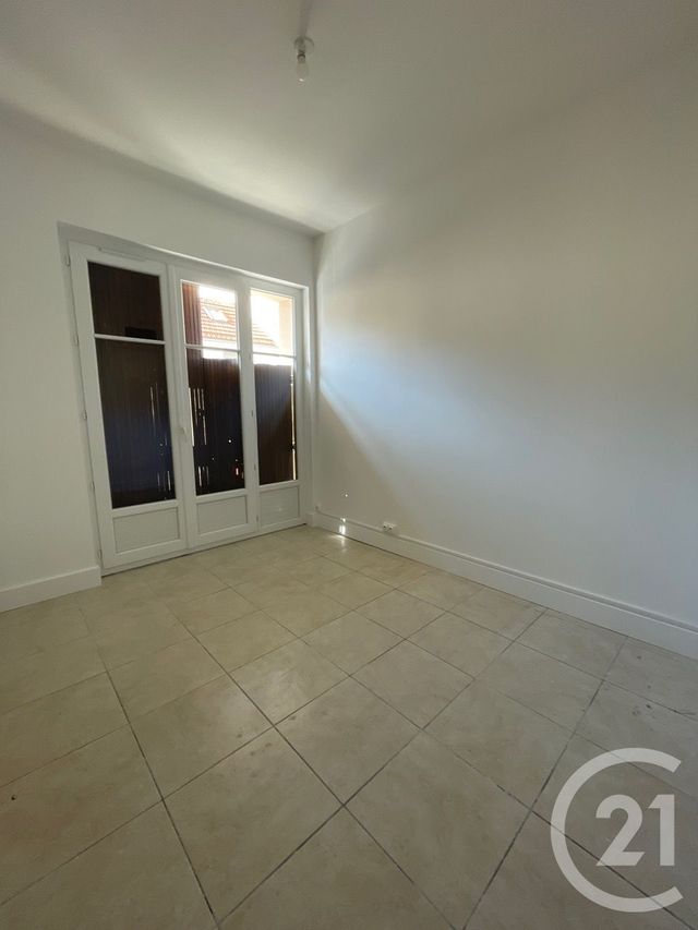 Appartement F3 &agrave; louer - 3 pi&egrave;ces - 53,97 m2 - Lyon - 69006 - RHONE-ALPES