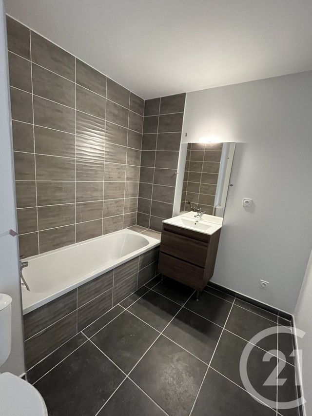 Appartement F2 &agrave; louer - 2 pi&egrave;ces - 40,08 m2 - Chasse Sur Rhone - 38 - RHONE-ALPES