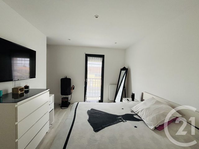 Maison &agrave; louer - 4 pi&egrave;ces - 90,69 m2 - Genas - 69 - RHONE-ALPES