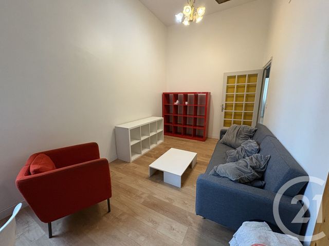 Appartement T2 &agrave; louer - 3 pi&egrave;ces - 56,86 m2 - Lyon - 69007 - RHONE-ALPES