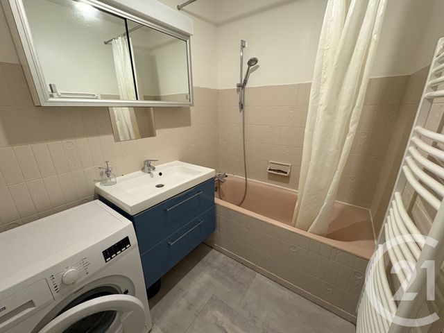 Appartement T2 &agrave; louer - 3 pi&egrave;ces - 56,86 m2 - Lyon - 69007 - RHONE-ALPES