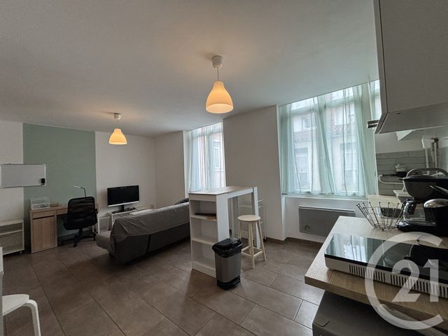 Appartement F1 &agrave; louer - 1 pi&egrave;ce - 30,03 m2 - Lyon - 69007 - RHONE-ALPES