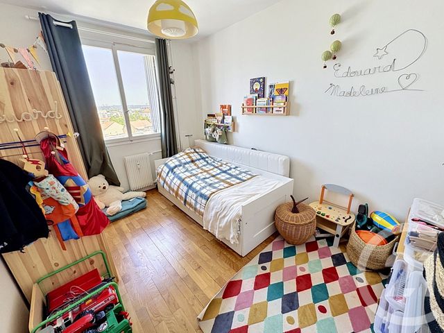 Appartement F3 &agrave; louer - 3 pi&egrave;ces - 73,31 m2 - Villeurbanne - 69 - RHONE-ALPES