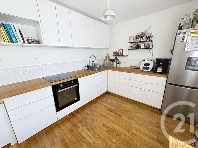 Appartement F3 &agrave; louer - 3 pi&egrave;ces - 73,31 m2 - Villeurbanne - 69 - RHONE-ALPES