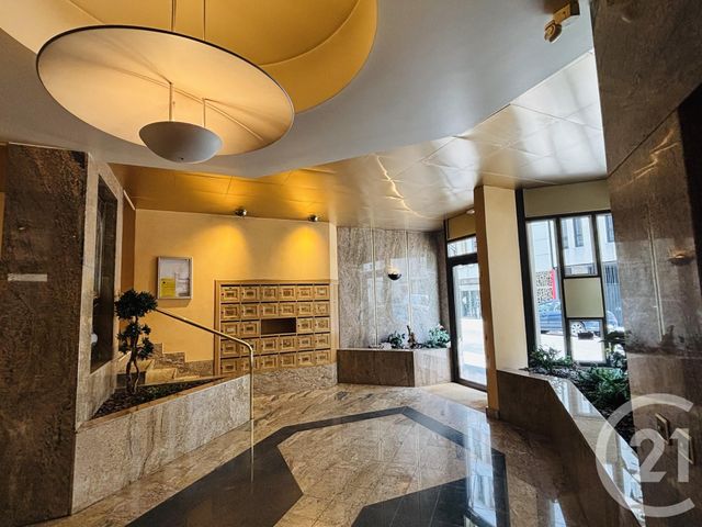 Appartement F4 &agrave; louer - 4 pi&egrave;ces - 86,18 m2 - Lyon - 69007 - RHONE-ALPES
