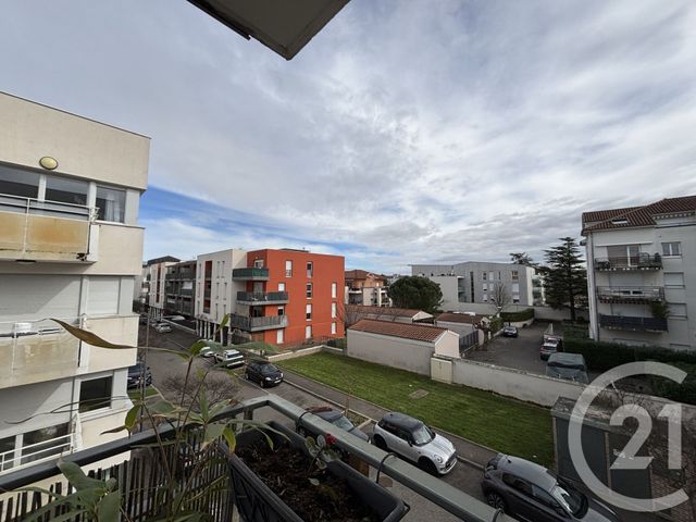 Appartement F2 &agrave; louer - 2 pi&egrave;ces - 41,48 m2 - Meyzieu - 69 - RHONE-ALPES