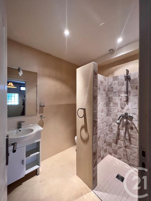 Maison &agrave; louer - 5 pi&egrave;ces - 127,69 m2 - Dommartin - 69 - RHONE-ALPES