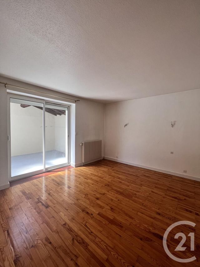 Maison &agrave; louer - 5 pi&egrave;ces - 127,69 m2 - Dommartin - 69 - RHONE-ALPES