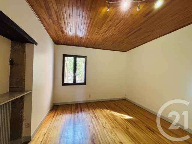 Maison &agrave; louer - 5 pi&egrave;ces - 127,69 m2 - Dommartin - 69 - RHONE-ALPES