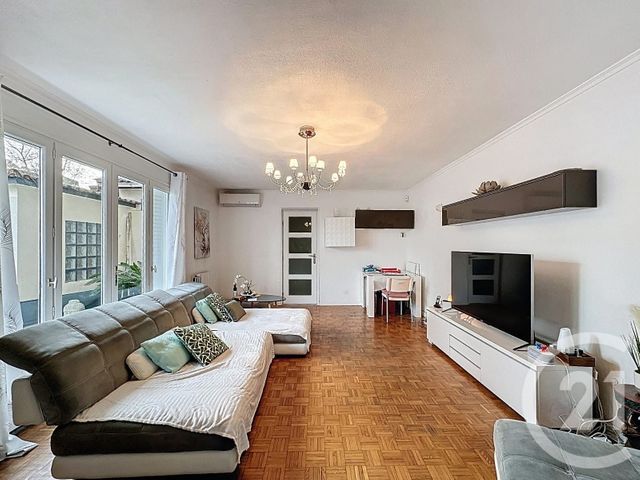 Maison &agrave; louer - 5 pi&egrave;ces - 119,88 m2 - Lyon - 69008 - RHONE-ALPES