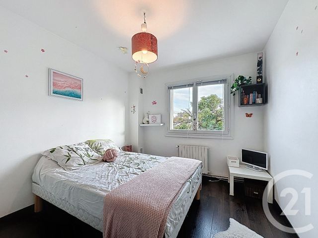 Maison &agrave; louer - 5 pi&egrave;ces - 119,88 m2 - Lyon - 69008 - RHONE-ALPES