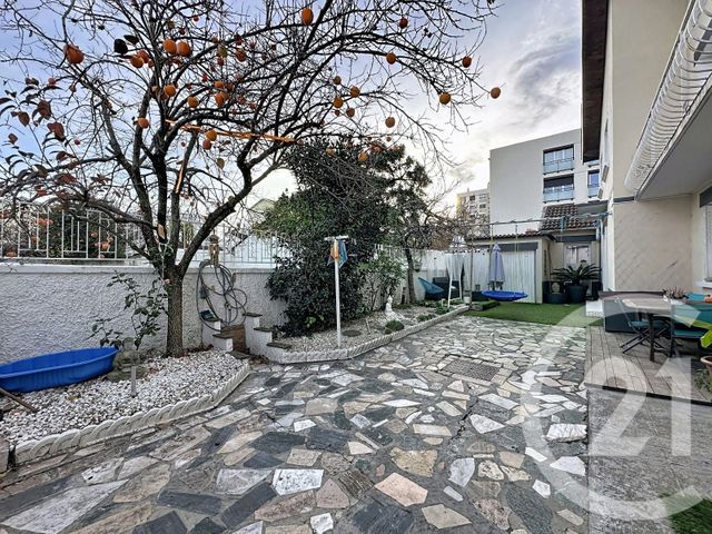 Maison &agrave; louer - 5 pi&egrave;ces - 119,88 m2 - Lyon - 69008 - RHONE-ALPES
