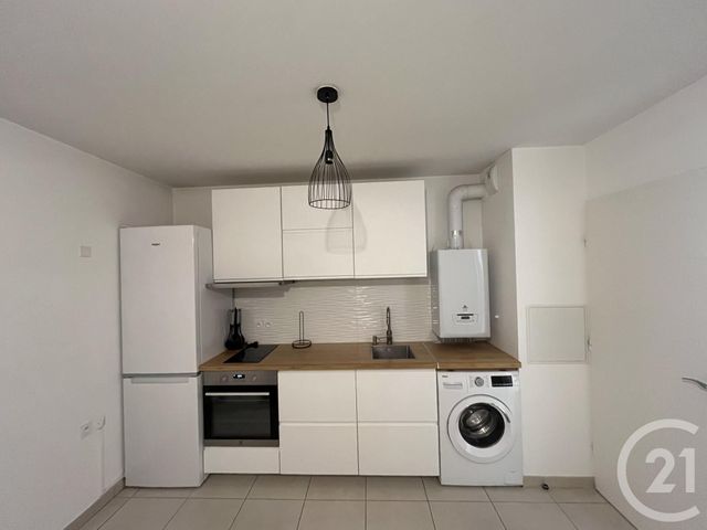 Appartement F2 &agrave; louer - 2 pi&egrave;ces - 35 m2 - Lyon - 69008 - RHONE-ALPES