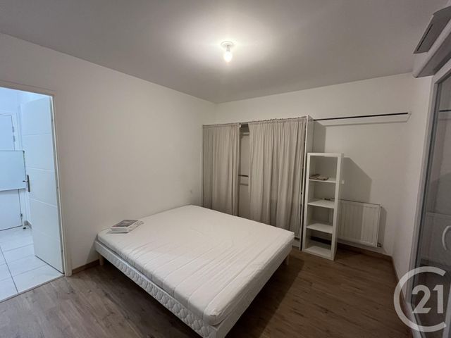 Appartement F2 &agrave; louer - 2 pi&egrave;ces - 35 m2 - Lyon - 69008 - RHONE-ALPES