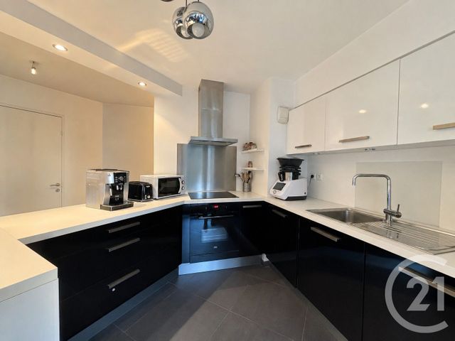 Appartement T3 &agrave; louer - 3 pi&egrave;ces - 70,69 m2 - Lyon - 69003 - RHONE-ALPES