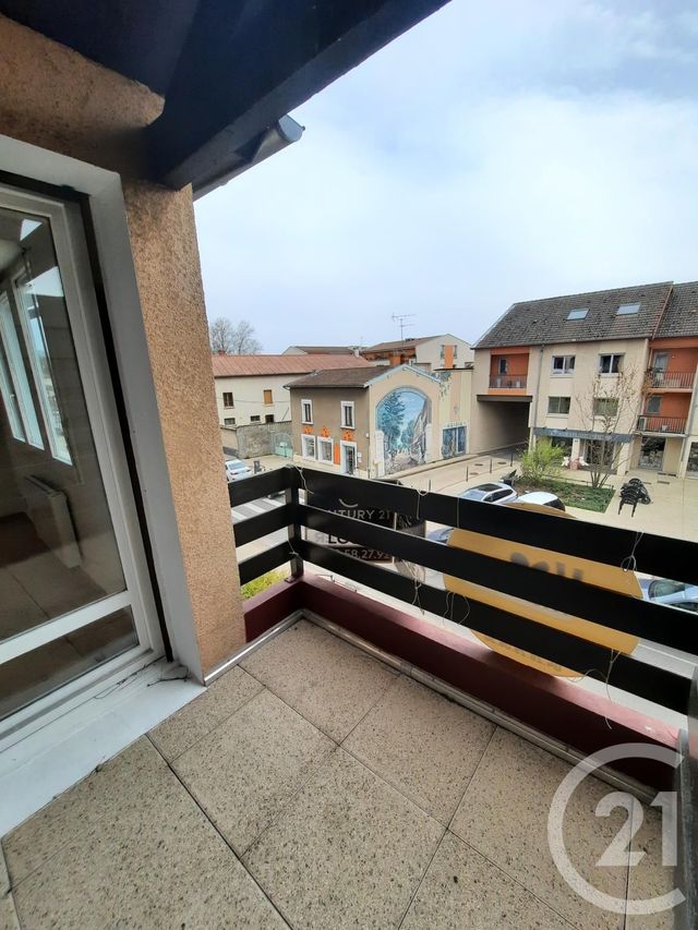 Appartement T2 &agrave; louer - 2 pi&egrave;ces - 46,75 m2 - Genas - 69 - RHONE-ALPES