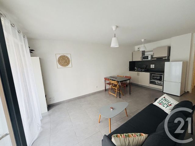 Appartement F2 &agrave; louer - 2 pi&egrave;ces - 45,61 m2 - Villeurbanne - 69 - RHONE-ALPES