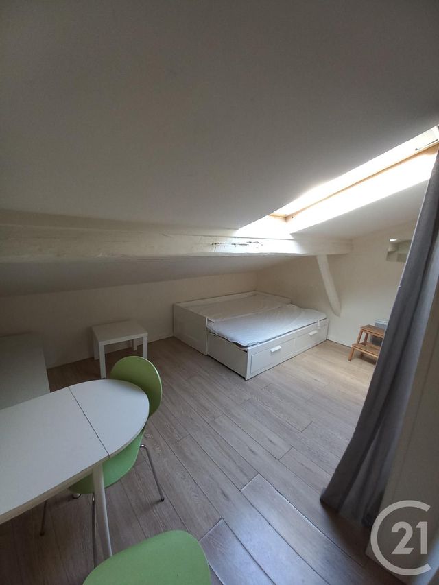 Appartement Studio &agrave; louer - 1 pi&egrave;ce - 14,72 m2 - Lyon - 69007 - RHONE-ALPES