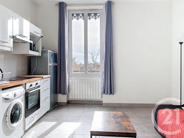 Appartement F2 &agrave; louer - 2 pi&egrave;ces - 32 m2 - Oullins - 69 - RHONE-ALPES