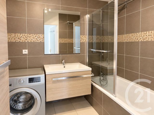 Appartement T3 &agrave; louer - 3 pi&egrave;ces - 73,09 m2 - Lyon - 69003 - RHONE-ALPES