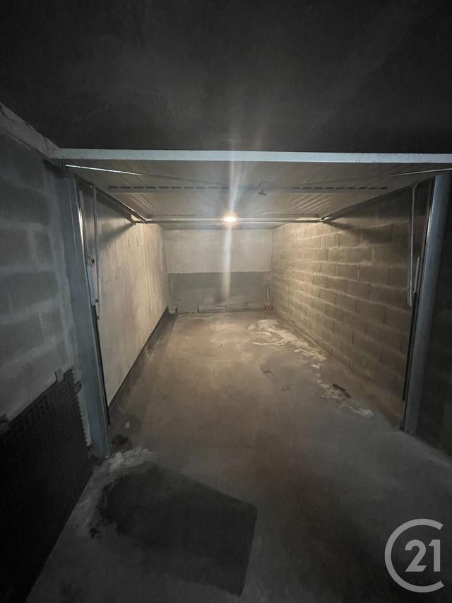 parking - LYON - 69003