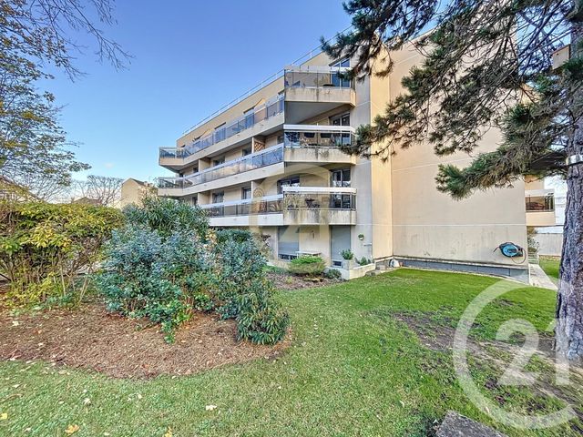 Appartement F3 à vendre - 3 pièces - 70,30 m2 - Nanterre - 92 - ILE-DE-FRANCE