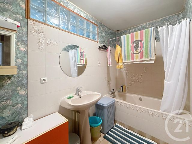 Maison à vendre - 6 pièces - 75,89 m2 - Nanterre - 92 - ILE-DE-FRANCE