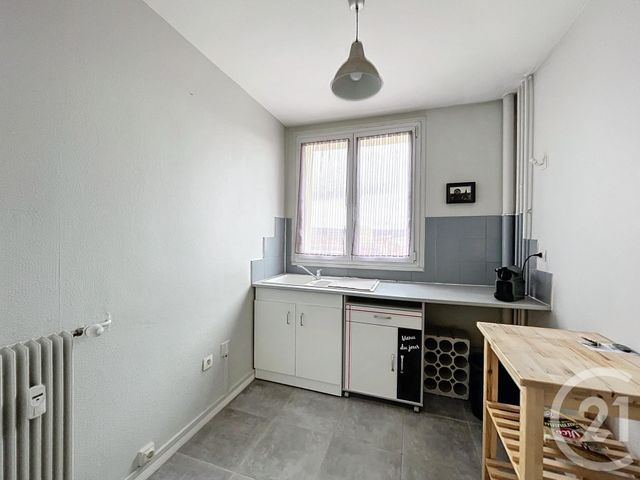 Appartement a vendre  - 1 pièce(s) - 31.9 m2 - Surfyn
