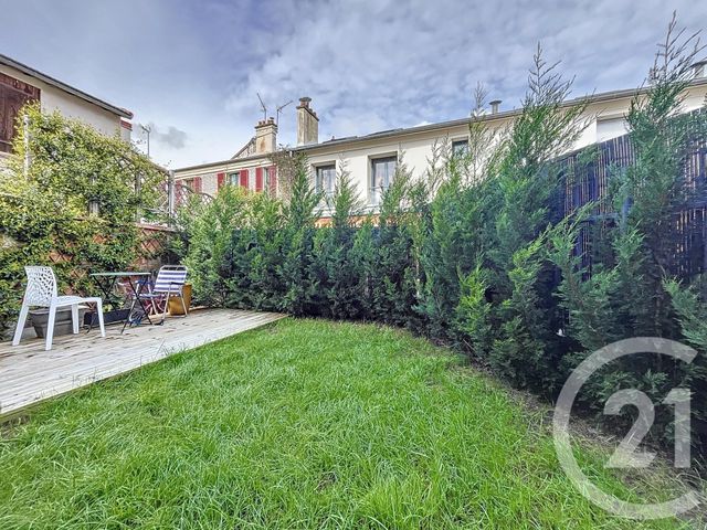 Maison a louer nanterre - 5 pièce(s) - 112.8 m2 - Surfyn