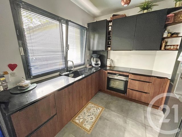 Maison a louer nanterre - 5 pièce(s) - 112.8 m2 - Surfyn