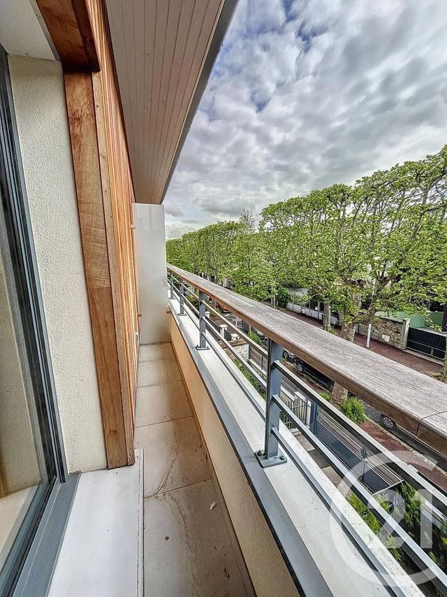 Maison a louer nanterre - 5 pièce(s) - 112.8 m2 - Surfyn