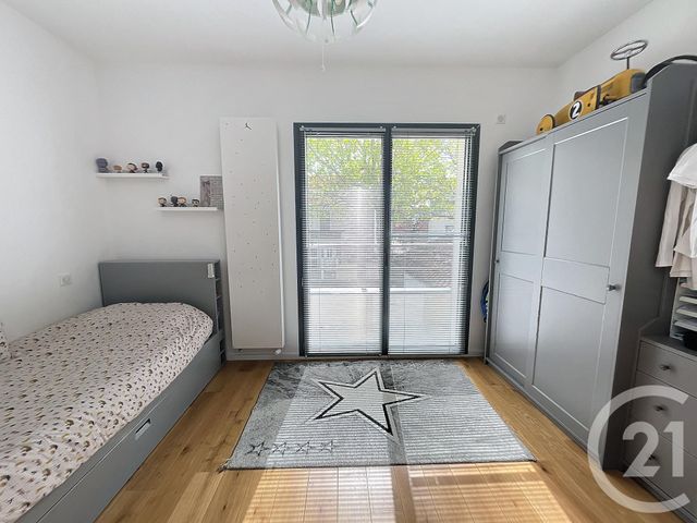 Maison a louer nanterre - 5 pièce(s) - 112.8 m2 - Surfyn