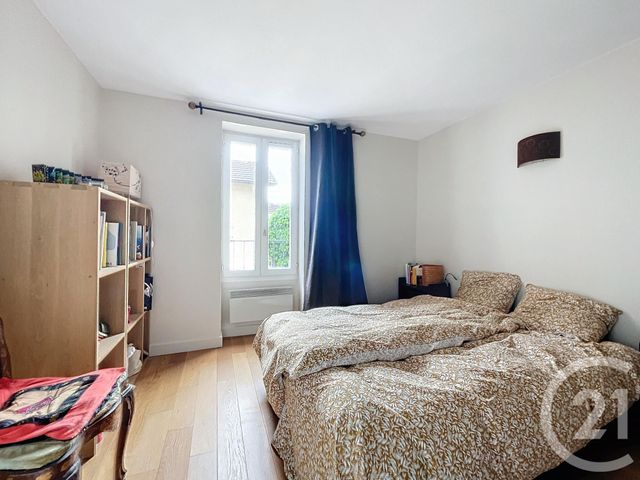 Appartement a louer nanterre - 5 pièce(s) - 92.1 m2 - Surfyn