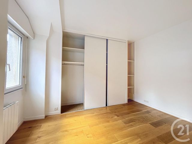 Appartement a vendre  - 5 pièce(s) - 118.2 m2 - Surfyn