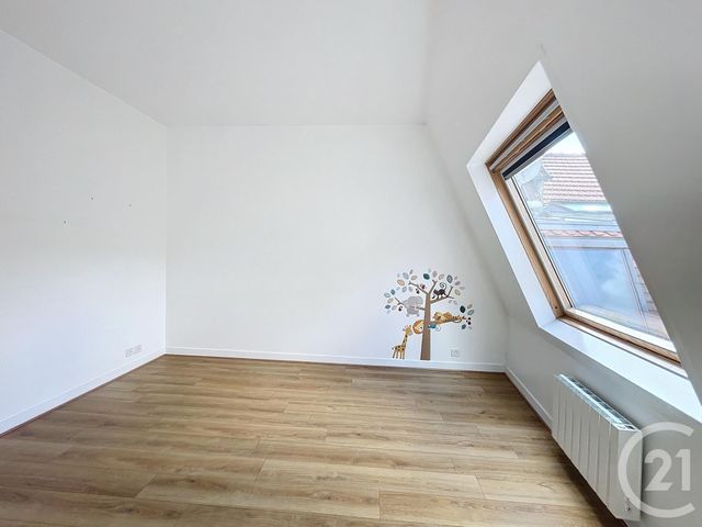 Appartement a vendre  - 5 pièce(s) - 118.2 m2 - Surfyn
