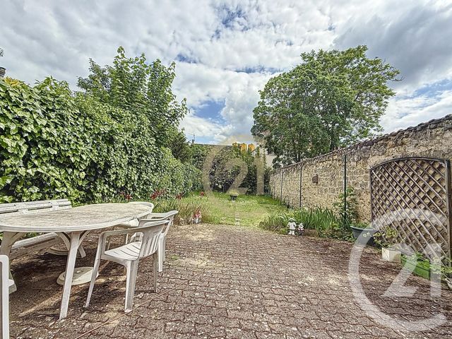 Maison à vendre - 4 pièces - 83 m2 - Nanterre - 92 - ILE-DE-FRANCE