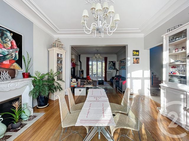 Maison à vendre - 7 pièces - 181,93 m2 - Nanterre - 92 - ILE-DE-FRANCE